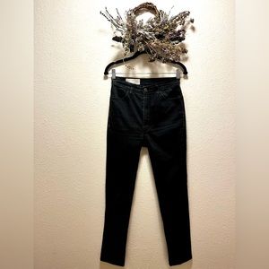 Imogene + Willie Elizabeth high-rise skinny, 13.75oz stretch denim